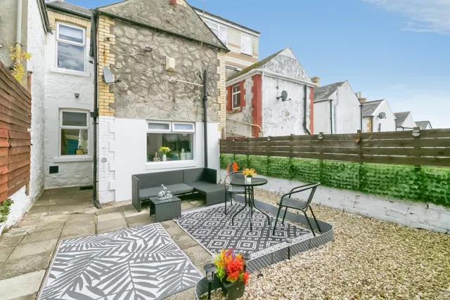 Kenilworth Road, Barry, CF63, photo 1