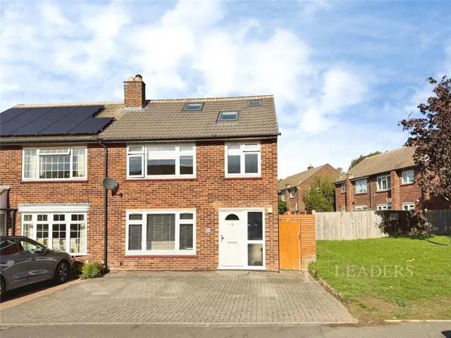 Plaw Hatch Close, Bishop's Stortford, CM23, photo 1