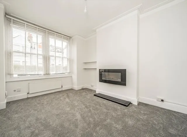 Photo 2 — Haydon Park Road, Wimbledon, SW19