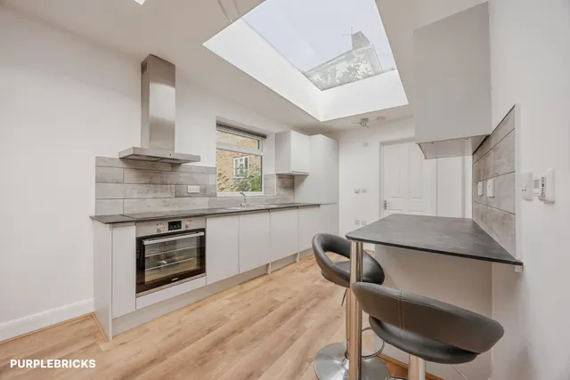 Blunt Road, South Croydon, CR2, photo 3