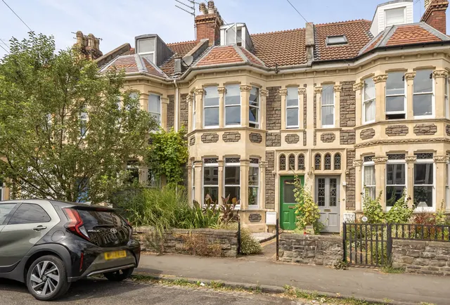 Brynland Avenue, Bristol, BS7 9DY, photo 1
