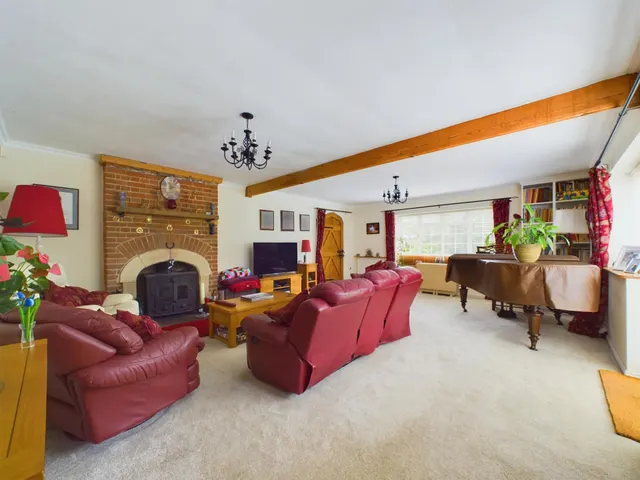 Leighton Road, Great Billington, LU7, photo 3