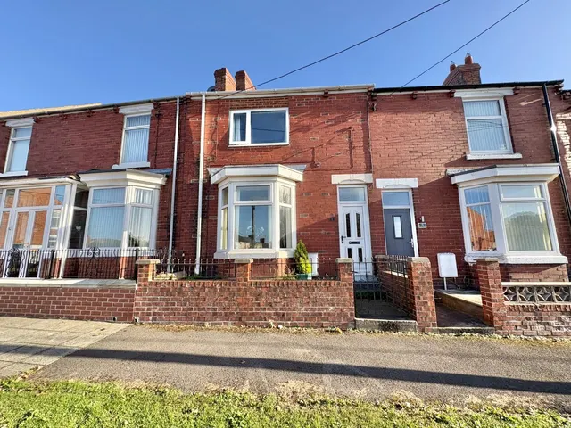 Elcoat Terrace, Crook, DL15, photo 1