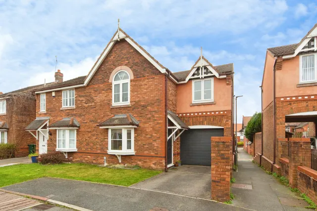 The Heywoods, Chester, photo 1