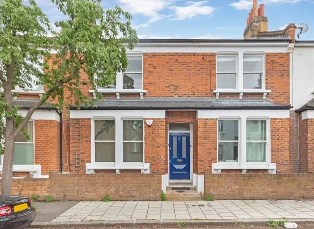 Grantham Road, Stockwell, SW9, photo 1