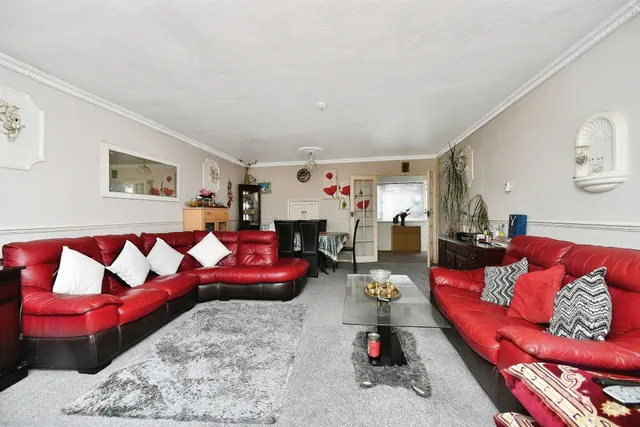 Telscombe Cliffs Way, Telscombe Cliffs, BN10, photo 2