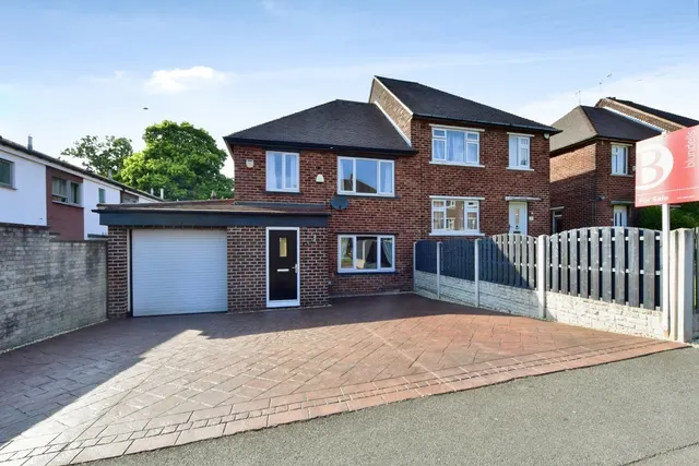 Richmond Park Crescent, Sheffield, S13, photo 1
