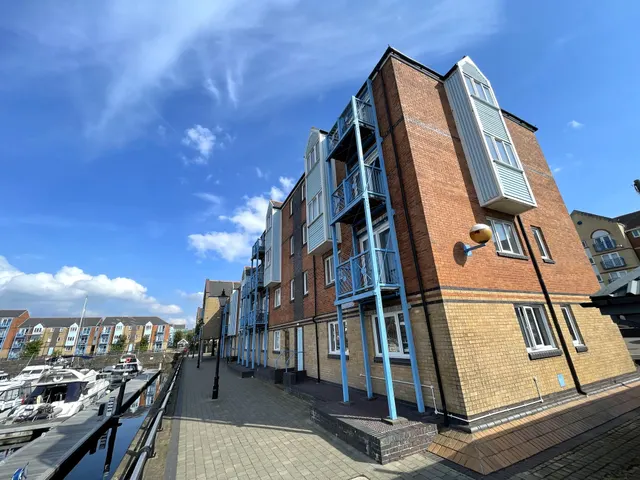 Ferrara Quay, Maritime Quarter, Swansea, West Glamorgan, SA1 1UQ, photo 1