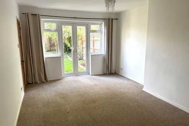 Rotherfield Road, Carshalton, photo 3