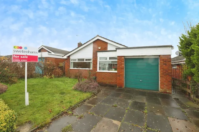 Shores Green Drive, Wincham, Northwich, photo 1