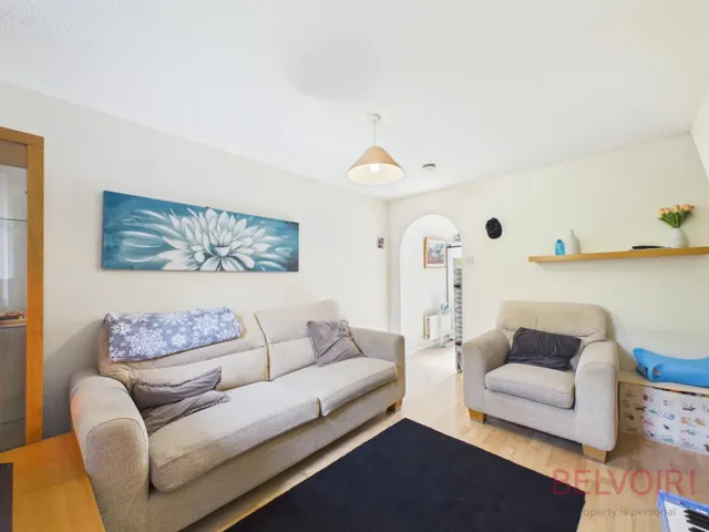 Photo 3 — Braddock Close, Lenton, Nottingham, NG7