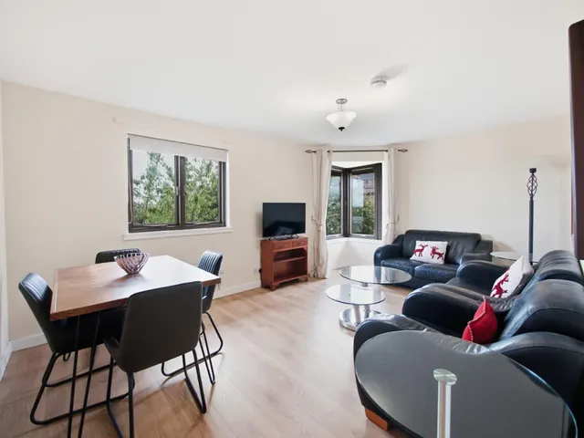 Broughton Road, Broughton, EH7, photo 2