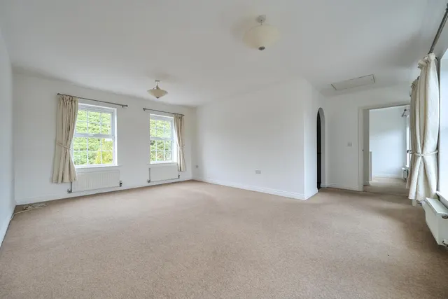 2 bedroom house, Sparnock Grove, Truro, TR1
