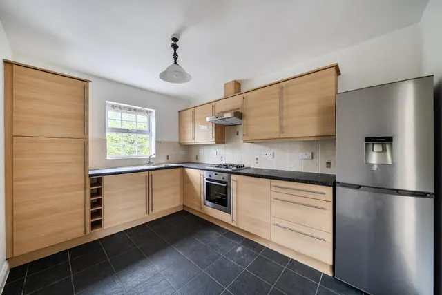 Sparnock Grove, Truro, TR1, photo 2