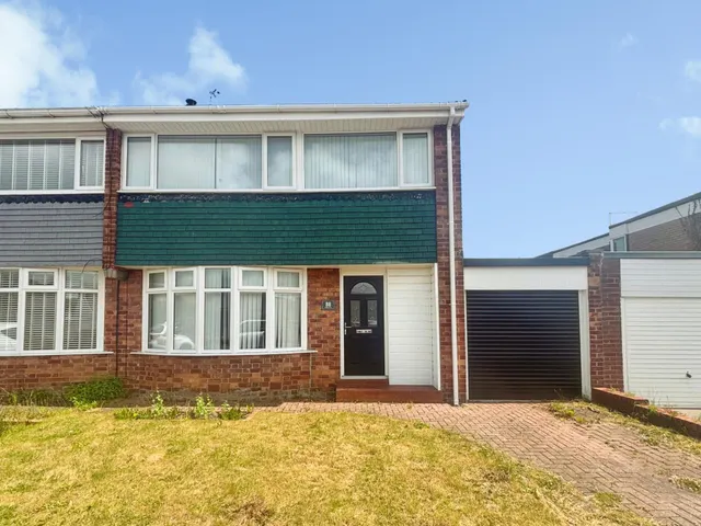 Chadderton Drive, Newcastle upon Tyne, NE5, photo 1