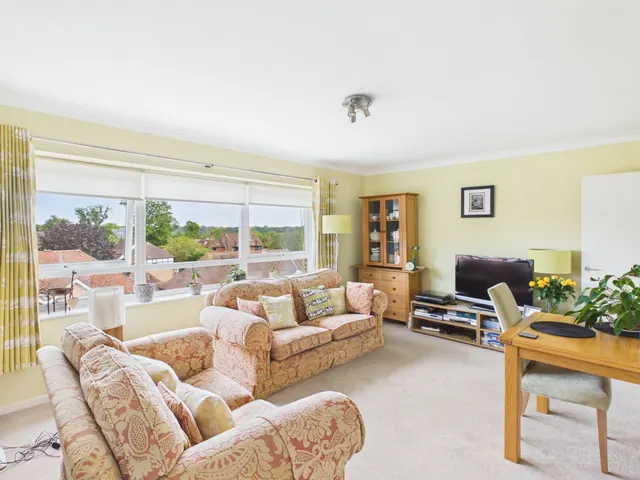 Gerrards Cross, Buckinghamshire, photo 2