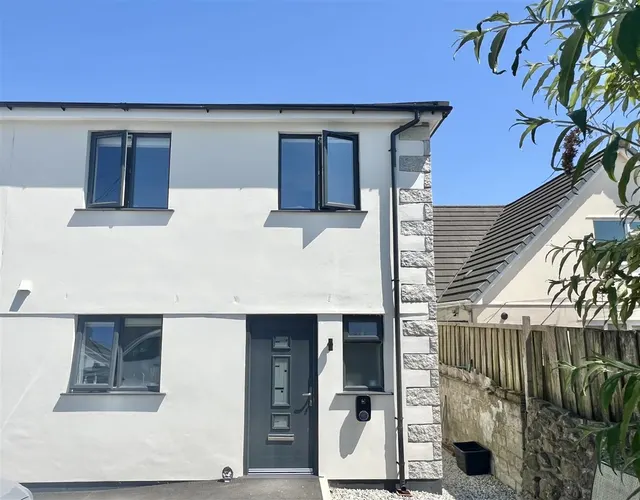 Sandy Hill, St. Austell, photo 1