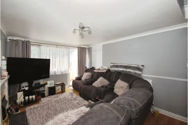 Photo 2 — Kent Close, Coventry