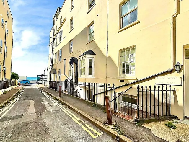 Marine Parade, Brighton, BN2, photo 1
