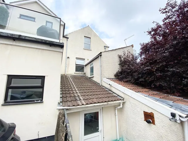 Wells Road, Totterdown Bristol, BS4, photo 1