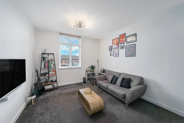 Munro Place, Anniesland, G13, photo 3