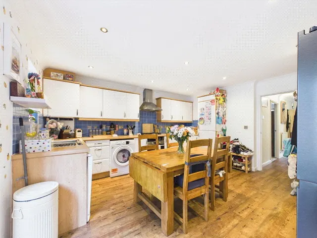 Tavistock, PL19, photo 3