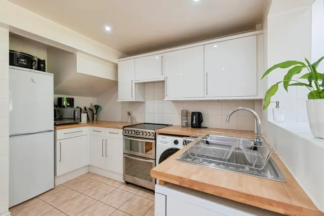Straw Plait Way, Arlesey, SG15, photo 2