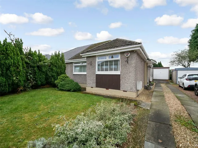 Lomond Drive, Bishopbriggs, Glasgow, East Dunbartonshire, G64, photo 1