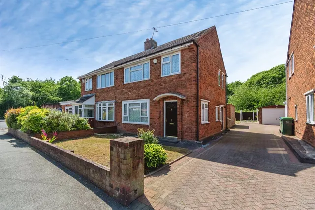 Devon Road, Wednesbury, WS10, photo 1