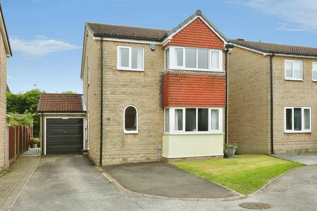 Betony Close, Killamarsh, S21, photo 1