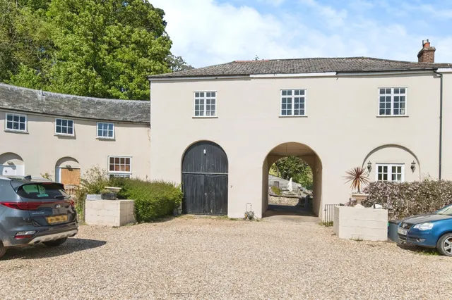 The Stables, Shute, EX13, photo 2