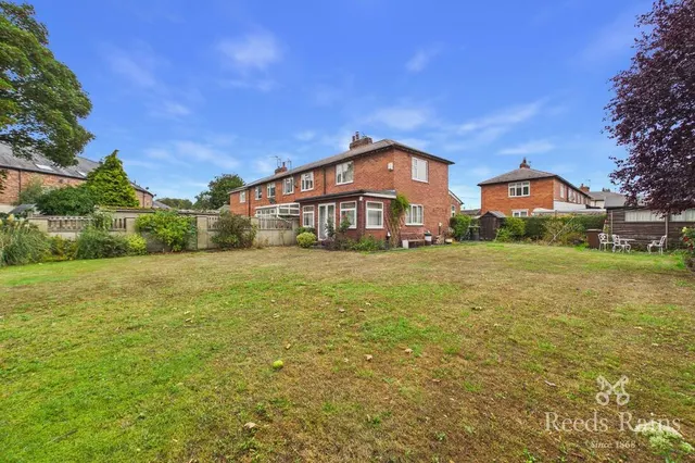 Photo 2 — Willow Drive, Wakefield, West Yorkshire, WF1