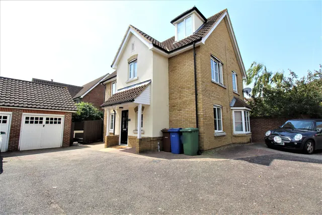 Parnell Close, Grays, Essex, RM16 6BQ, photo 1