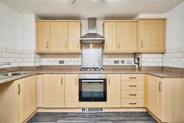 Snowberry Road, Newport, PO30, photo 2