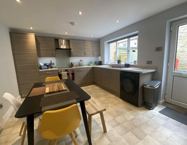 Beckside, Thornton le Dale, YO18, photo 2