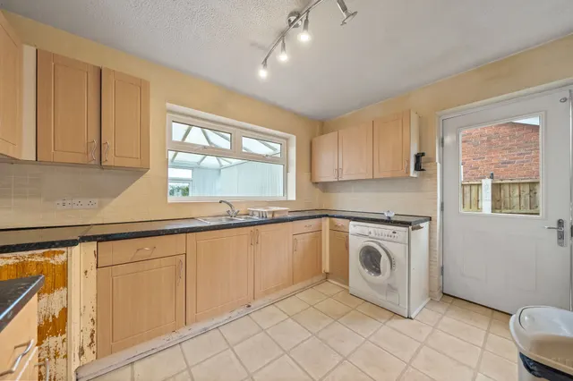 Photo 3 — Toothill Close, Ashton-In-Makerfield, Wigan, Wigan, WN4 8BJ