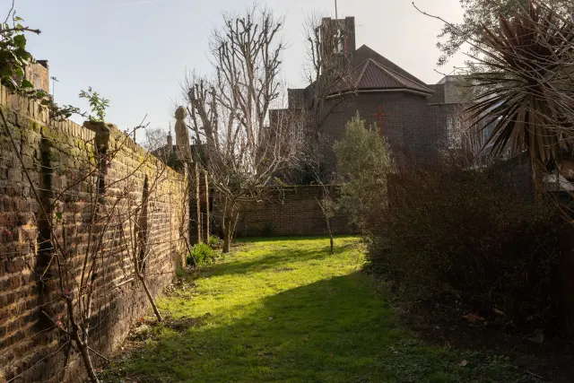 Photo 3 — King Edward's Road, London Fields, E9