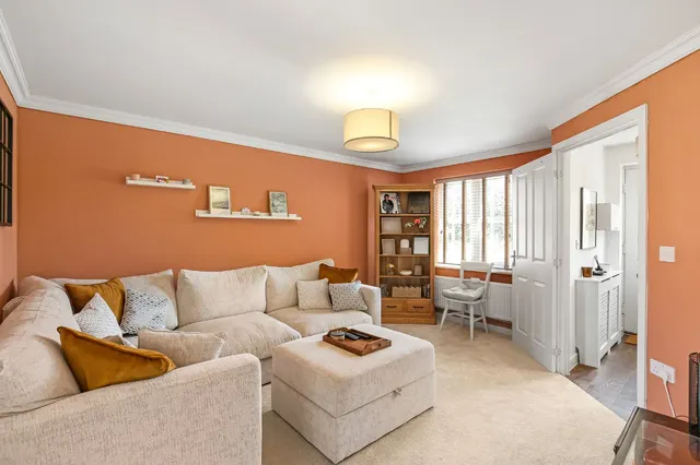 Photo 2 — Ivie Place, Salisbury, Wiltshire, SP2 9GL