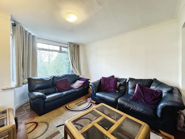 Mount Grove, Edgware, HA8, photo 3