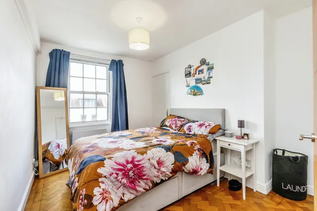 Photo 2 — Hotwell Road, BRISTOL, BS8