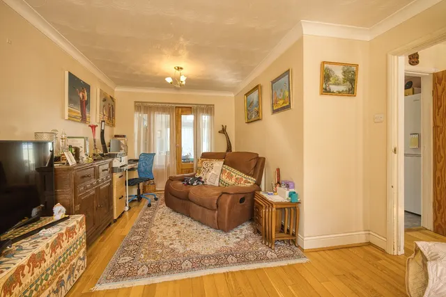 Nicholas Drive, Cliffsend, CT12, photo 3