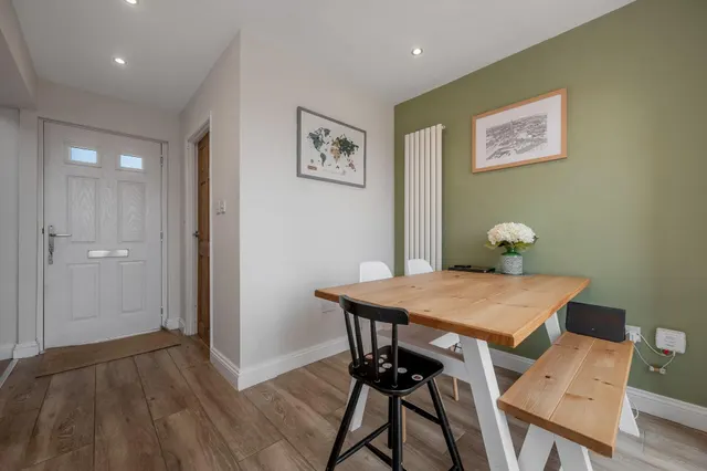Airedale Road, Stamford, PE9, photo 3