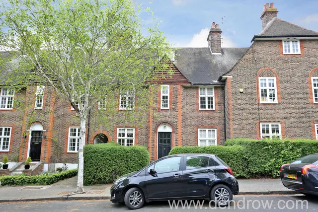 Winscombe Crescent, Ealing, London, W5 1AZ, photo 1