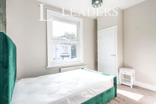 Harefield House, Sheffield, S11, photo 2