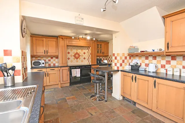 Tennyson Avenue, Harrogate, HG1, photo 2