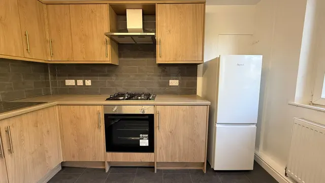 Manchester Road, Deepcar, S36, photo 2