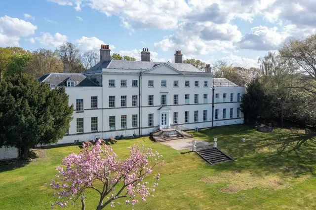 Former Padworth College, Padworth House, RG7, photo 3
