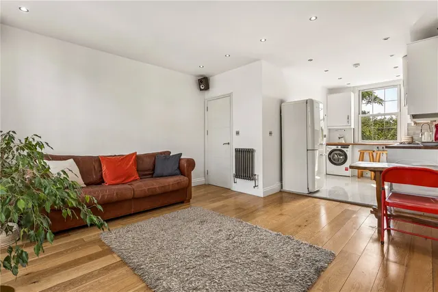 Photo 2 — New North Road, London, N1