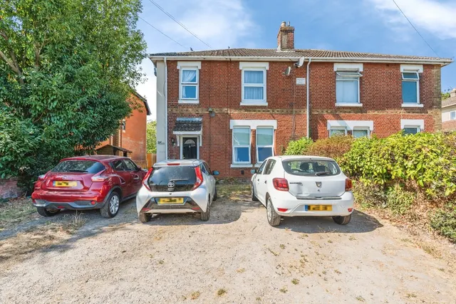 Spring Road, Southampton, SO19, photo 1