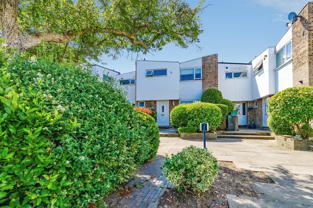 Regency Walk, Croydon, CR0, photo 1